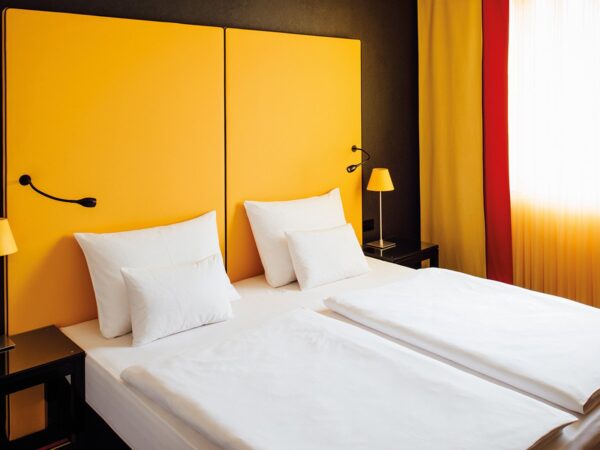 Pobyt v srdci Plzne pri pivovare: Hotel Vienna House Easy by Wyndham Pilsen **** s raňajkami + zľava na saunu