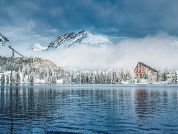 Vysoké Tatry s výhľadom na Štrbské pleso: Hotel Patria **** s prepychovým neobmedzeným wellness + polpenzia