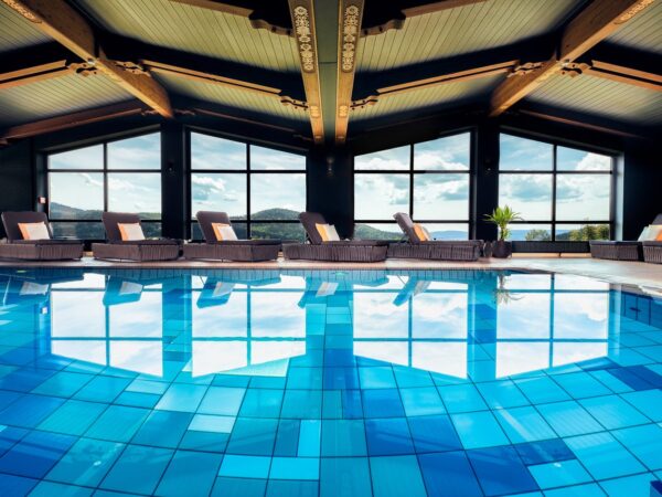 Bavorský les: natura Hotel Bodenmais s raňajkami a neobmedzeným wellness + Chodník v korunách stromov