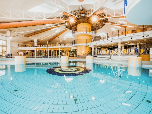 Sárvár: VitalMED Hotel **** spojený s kúpeľmi s neobmedzeným vstupom do termálnych bazénov a sáun + polpenzia