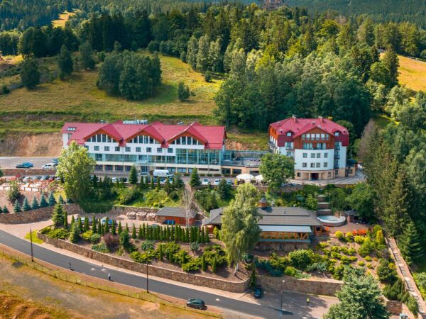 Luxusný wellness pobyt v hoteli Biały Kamień Hotel & Medi-SPA v známych poľských kúpeľoch