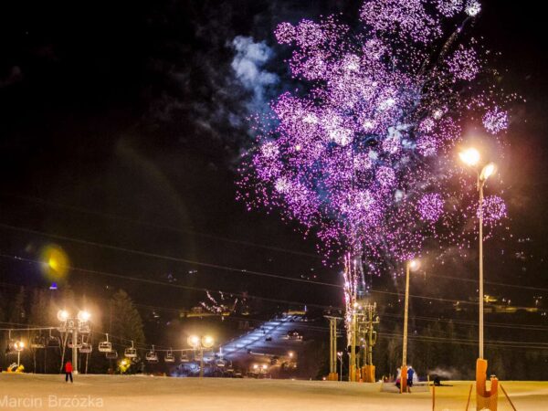 Vianoce a Silvester v obľúbenom Kompleks Beskid*** s neobmedzeným wellness, polpenziou a zľavami na skipass a do kúpeľov