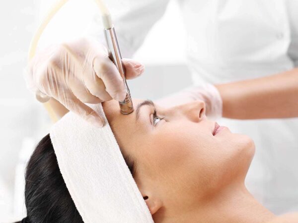 Nechirurgický lifting THERMAGE pre vypnutie pleti a odstránenie vrások v salóne krásy Prestige – Zipava