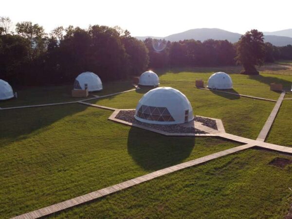 Exkluzívny Glamping Resort pre páry či rodiny pri Bojniciach – jedinečná príležitosť úniku do prírody