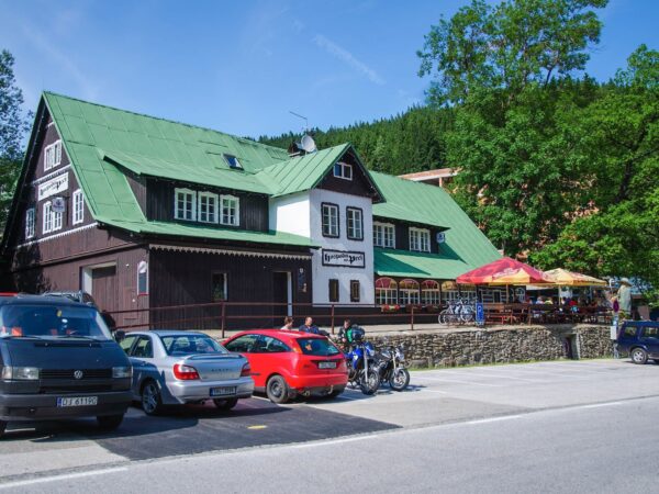 Krkonoše: Pec pod Sněžkou pri výletných cieľoch v Hospode na Peci *** s raňajkami či polpenziou