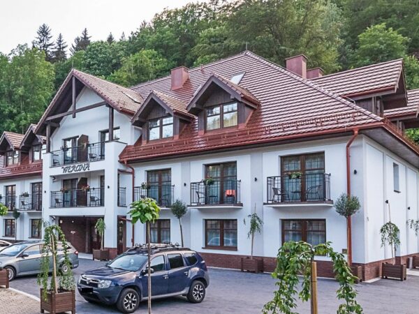 Poľsko v kúpeľnom meste: Wellness & SPA Werona *** s neobmedzeným wellness, šampanským, masážou a polpenziou