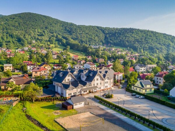 Poľské Beskydy pri hranici so Slovenskom: Hotel Skalite *** SPA & Wellness + polpenzia, bazén, vírivka a sauny