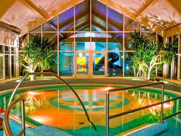 Hévíz a Balaton: Kolping Hotel Spa & Family Resort **** s polpenziou, rodinnými kúpeľmi a aktivitami pre deti
