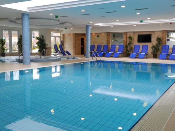 Maďarsko: Szolnok v 4* Garden Hoteli Wellness & Konferencia s polpenziou a wellness neobmedzene s 3 bazénmi