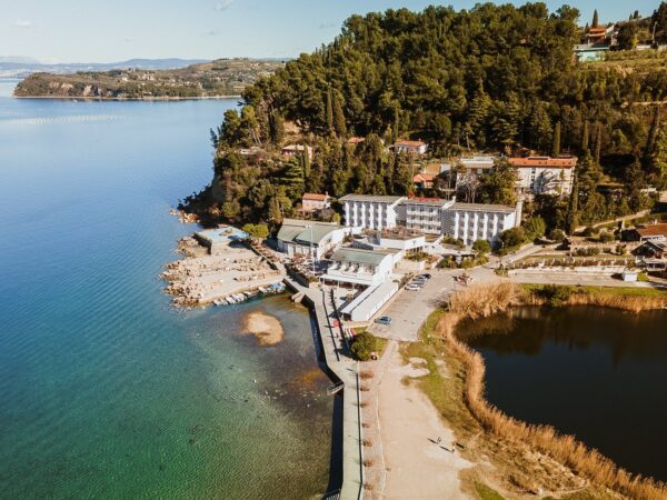 Slovinsko hneď pri mori v Barbara Piran Beach Hoteli ***Superior s raňajkami či polpenziou + možnosť wellness
