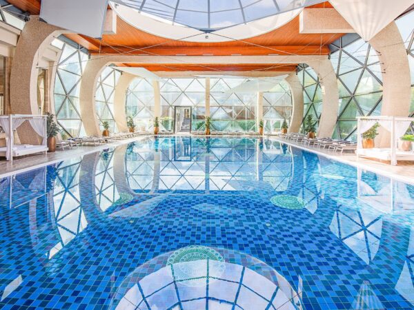 Sárvár: 5* Spirit Hotel Thermal Spa s neobmedzeným termálnym wellness s 22 bazénmi + saunový svet a polpenzia