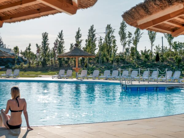 Maďarsko: MJUS Resort & Thermal Park **** s vlastnými termálmi (1 800 m²), wellness a saunami + polpenzia