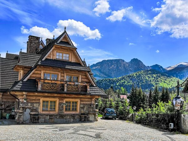 Poľské Tatry: Zakopane v drevenej Wille Tatrzanski Zomecek *** s raňajkami, vstupom do sauny + kúpací sud