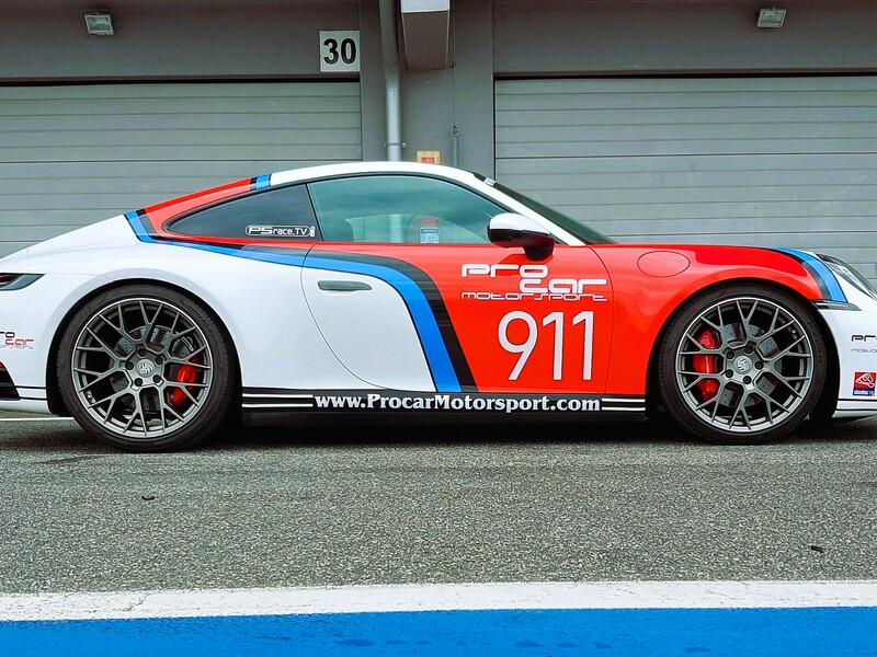 Zážitková jazda na pretekárskom Porsche 911/992 S4 – Obrázok 4