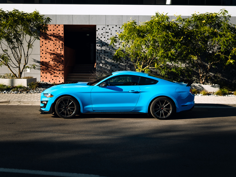 Jazda v premávke na Ford Mustang GT 500 paket – Obrázok 2