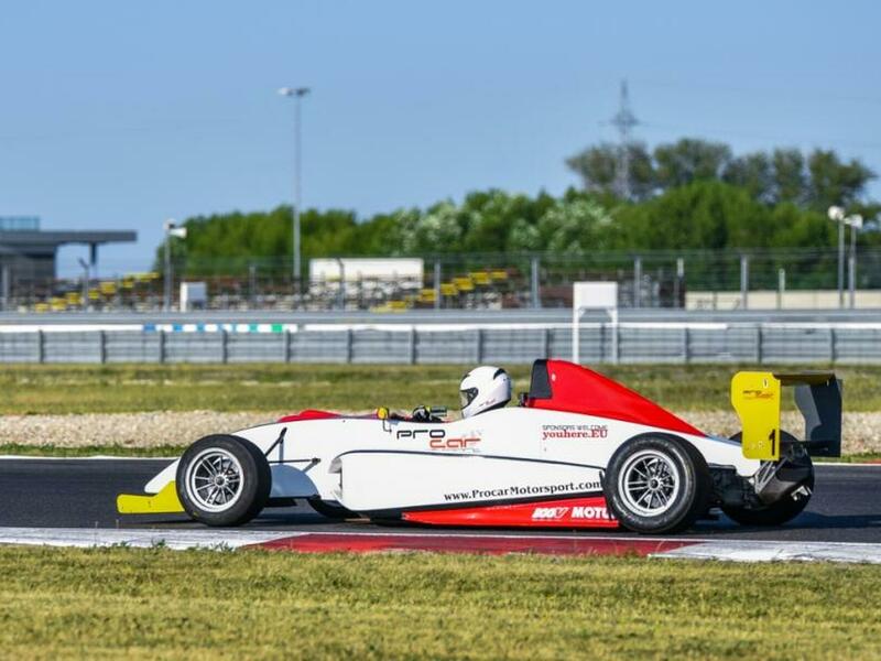 Jazda na formule ADAC MASTERS – Obrázok 4