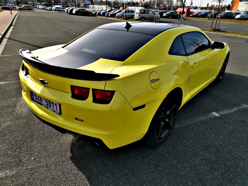 Jazda v Chevrolet Camaro 2010 – Obrázok 3