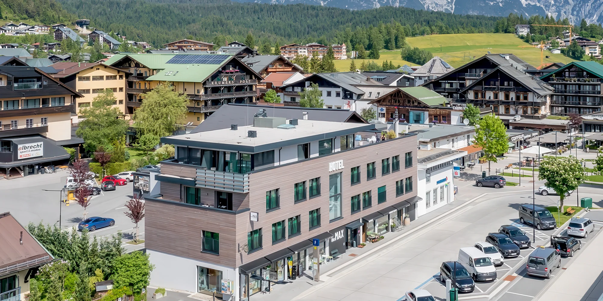 Boutique hotel v Seefelde: strešné wellness a raňajky, v zime lyže, v lete kúpanie v jazere