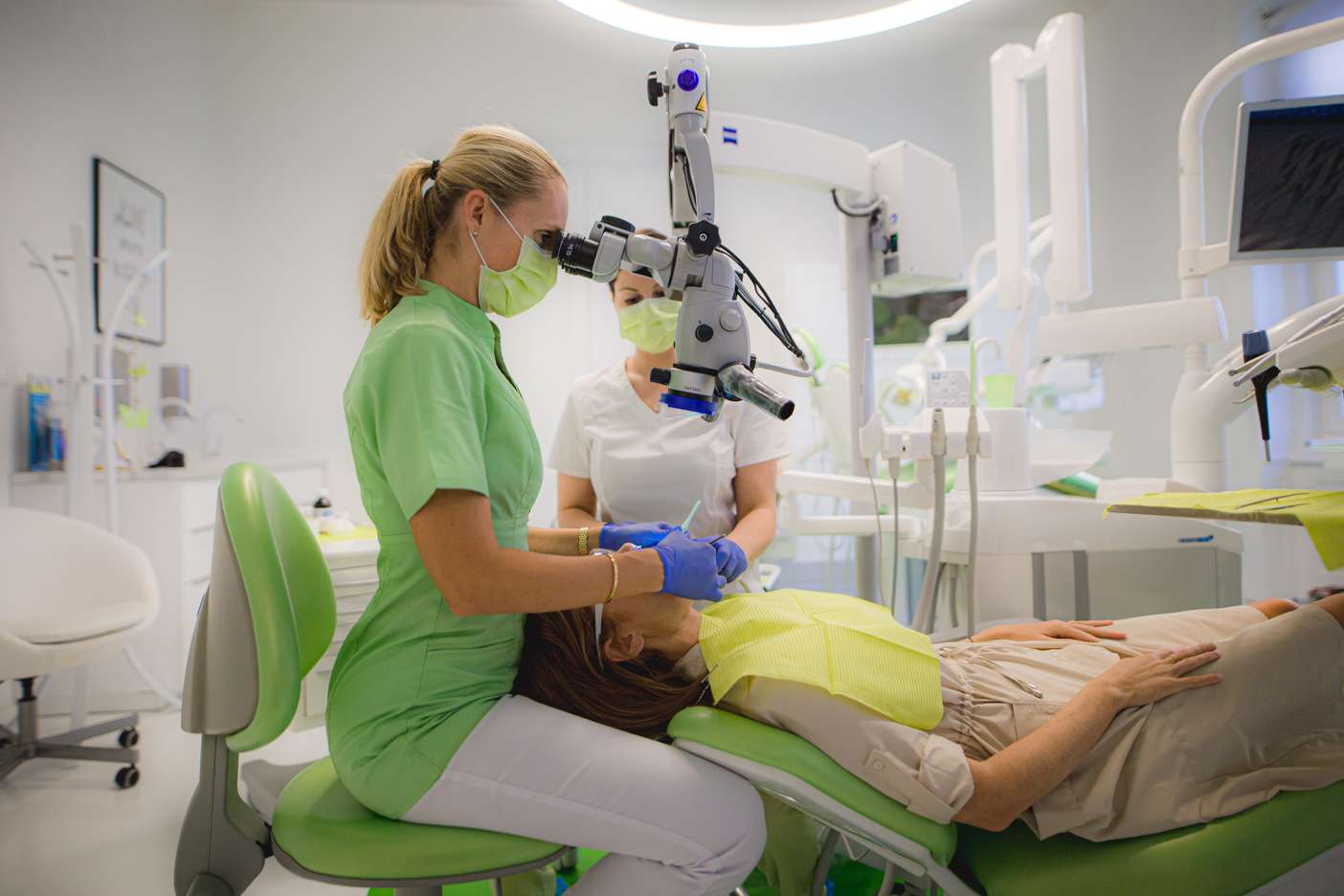 Komplexné vstupné stomatologické vyšetrenie vo Family Dental Care na Štúrovej - vyhotovenie RTG snímkov v cene – Obrázok 2