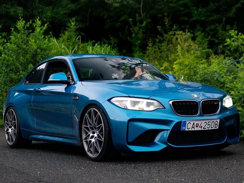Jazda na BMW M2 na letiskovom okruhu – Obrázok 3