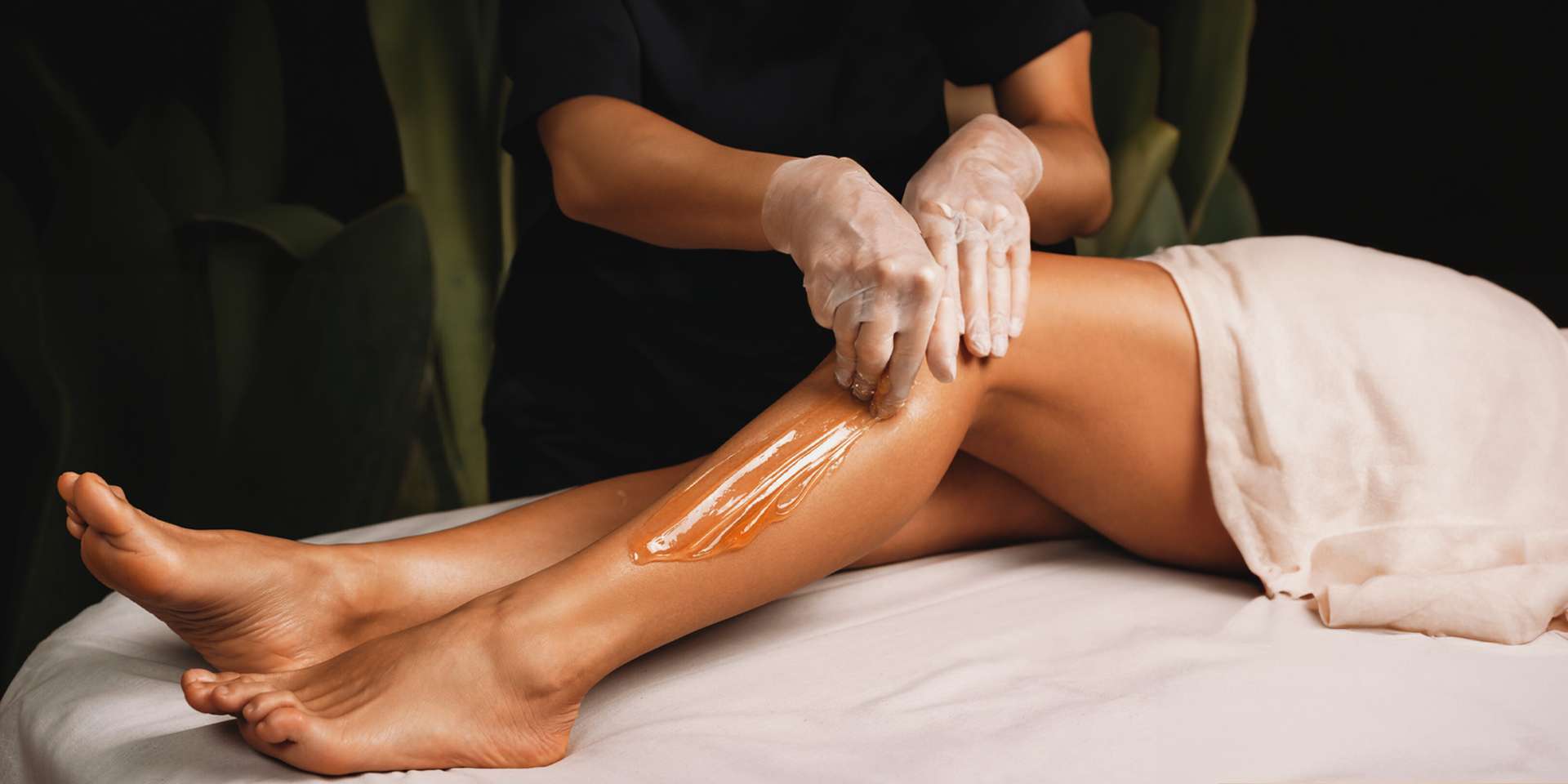 Cukrová depilácia pre dámy v salóne Skin Care Institute - hladká pokožka bez chĺpkov až 3 týždne – Obrázok 6