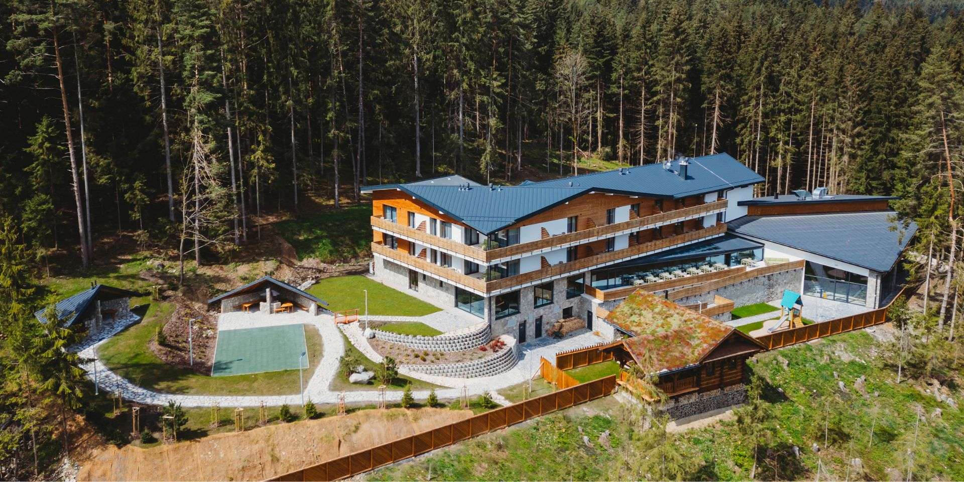 Wellness zážitok s 5-chodovou gurmánskou večerou s fľašou Prosecca v luxusnom Spa & Wellness Hoteli Fitak**** – Obrázok 4