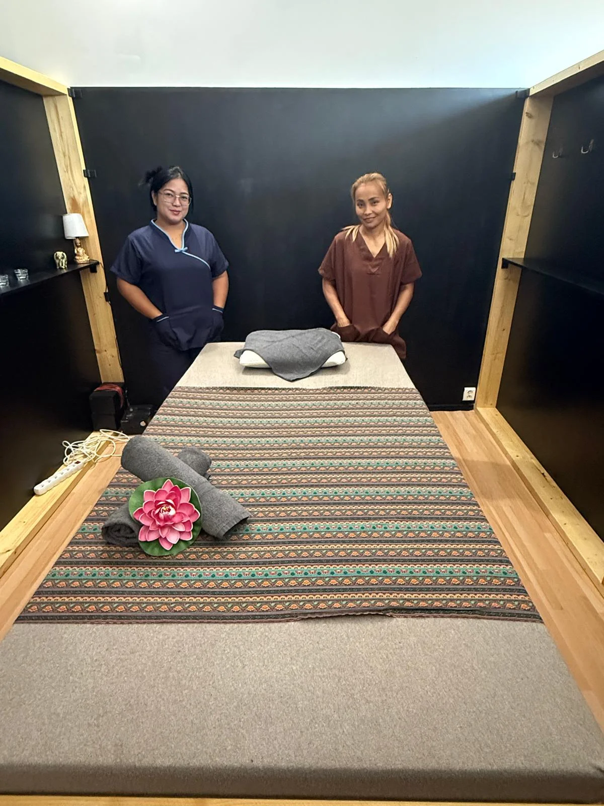 Orient masáže: Masáž nôh, chrbta, filipínska masáž Lunas aj terapeutická masáž – Obrázok 6