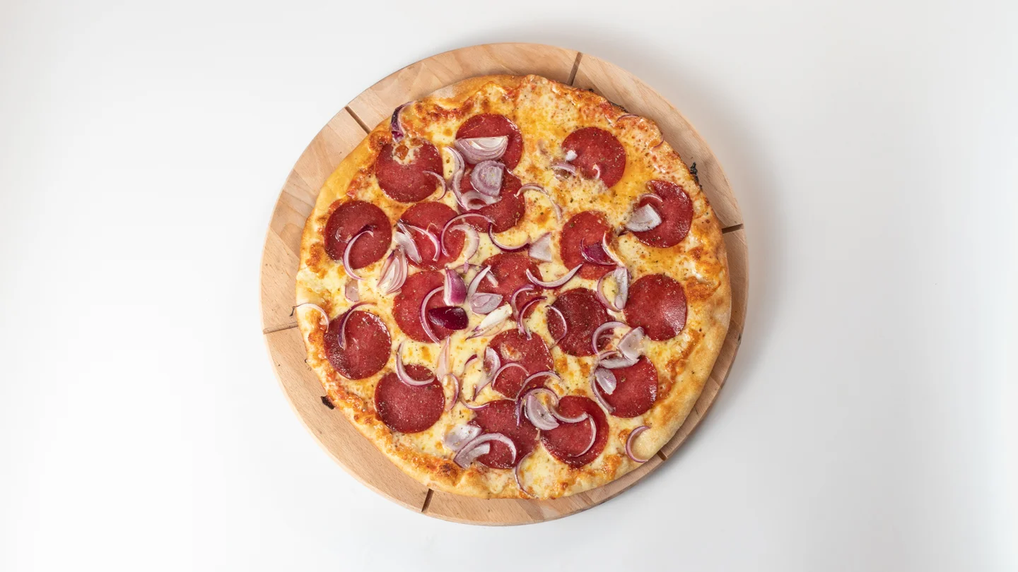 3 pizze za cenu 2: šampiňónová s kuracím mäsom, gazdovská a iné – Obrázok 6