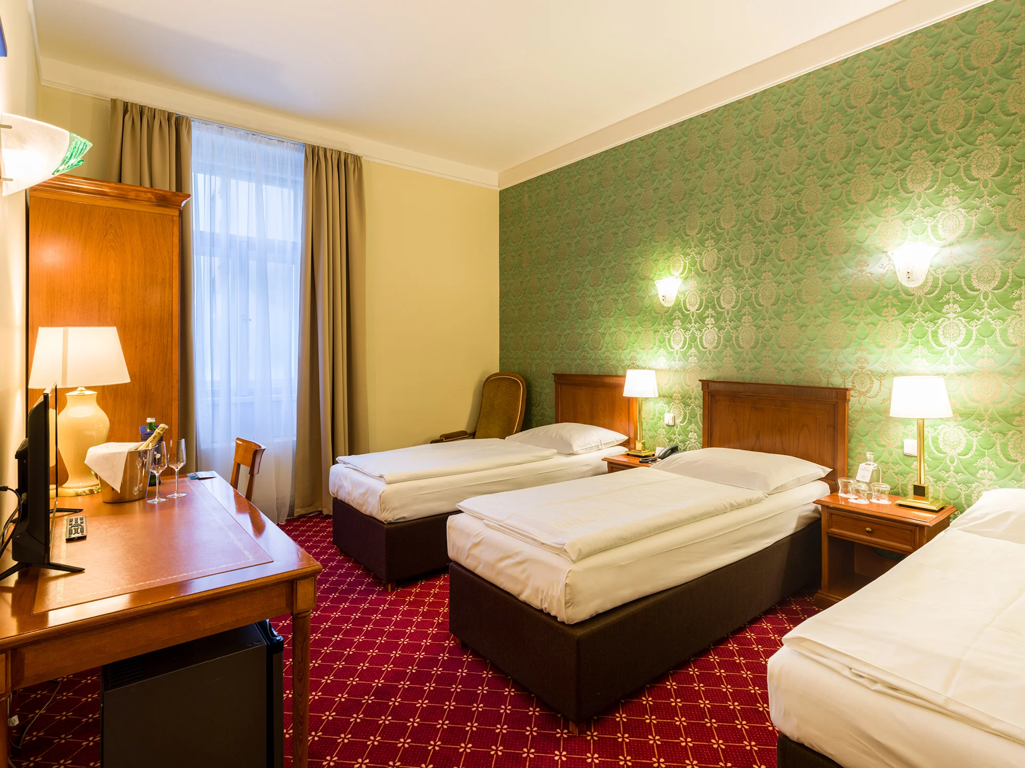 Pobyt v centre Prahy: elegantný 4* hotel s raňajkami, 10 minút od Václavského námestia – Obrázok 3