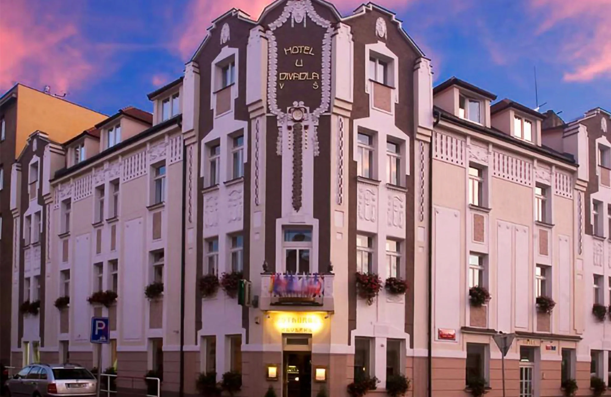 Na výlet do Prahy: 4* hotel v pokojnej časti Braníka s bufetovými raňajkami – Obrázok 4