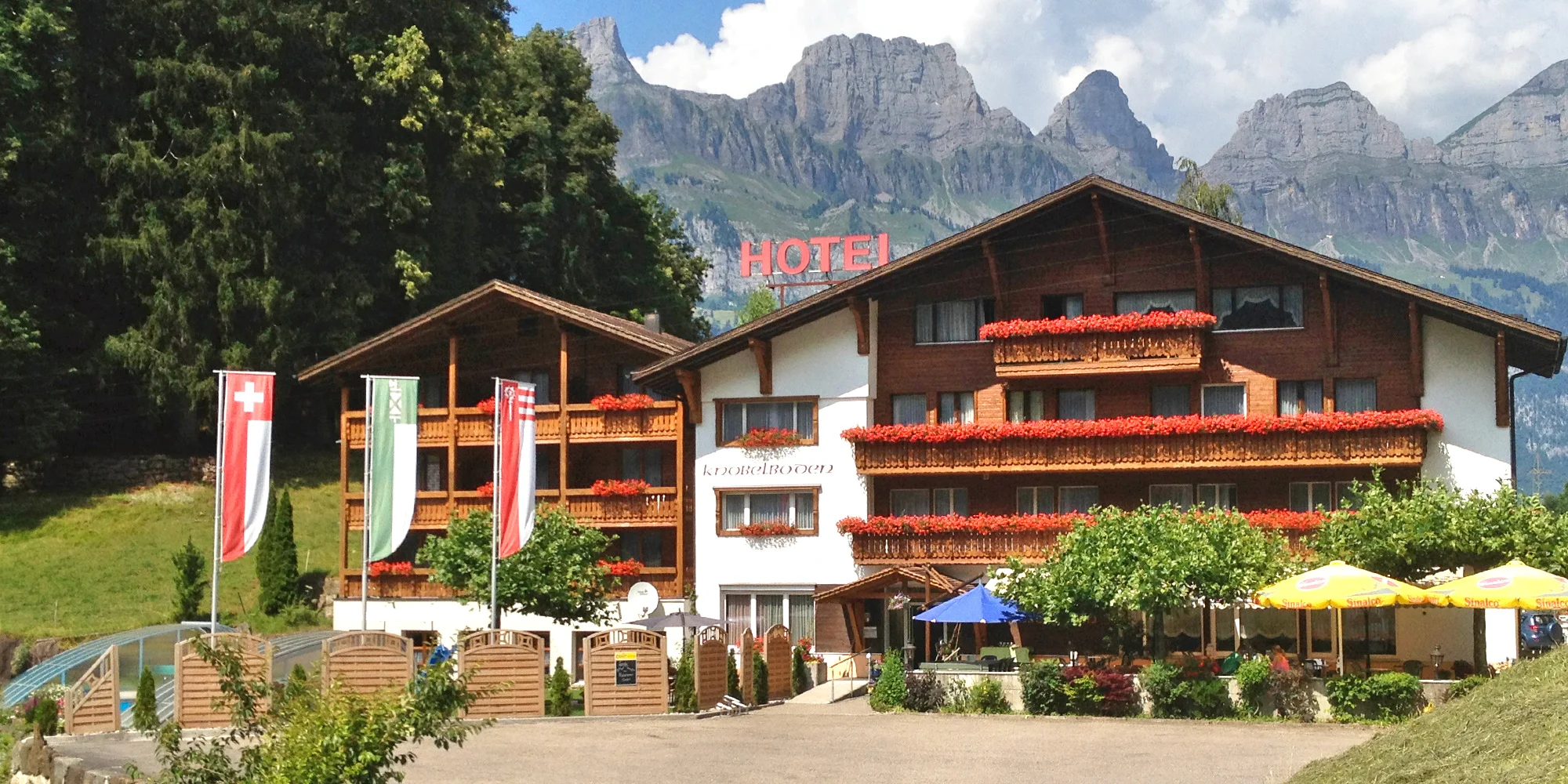 Švajčiarske Alpy: hotel s výhľadom na jazero Walensee, polpenzia, wellness a 1 noc zadarmo