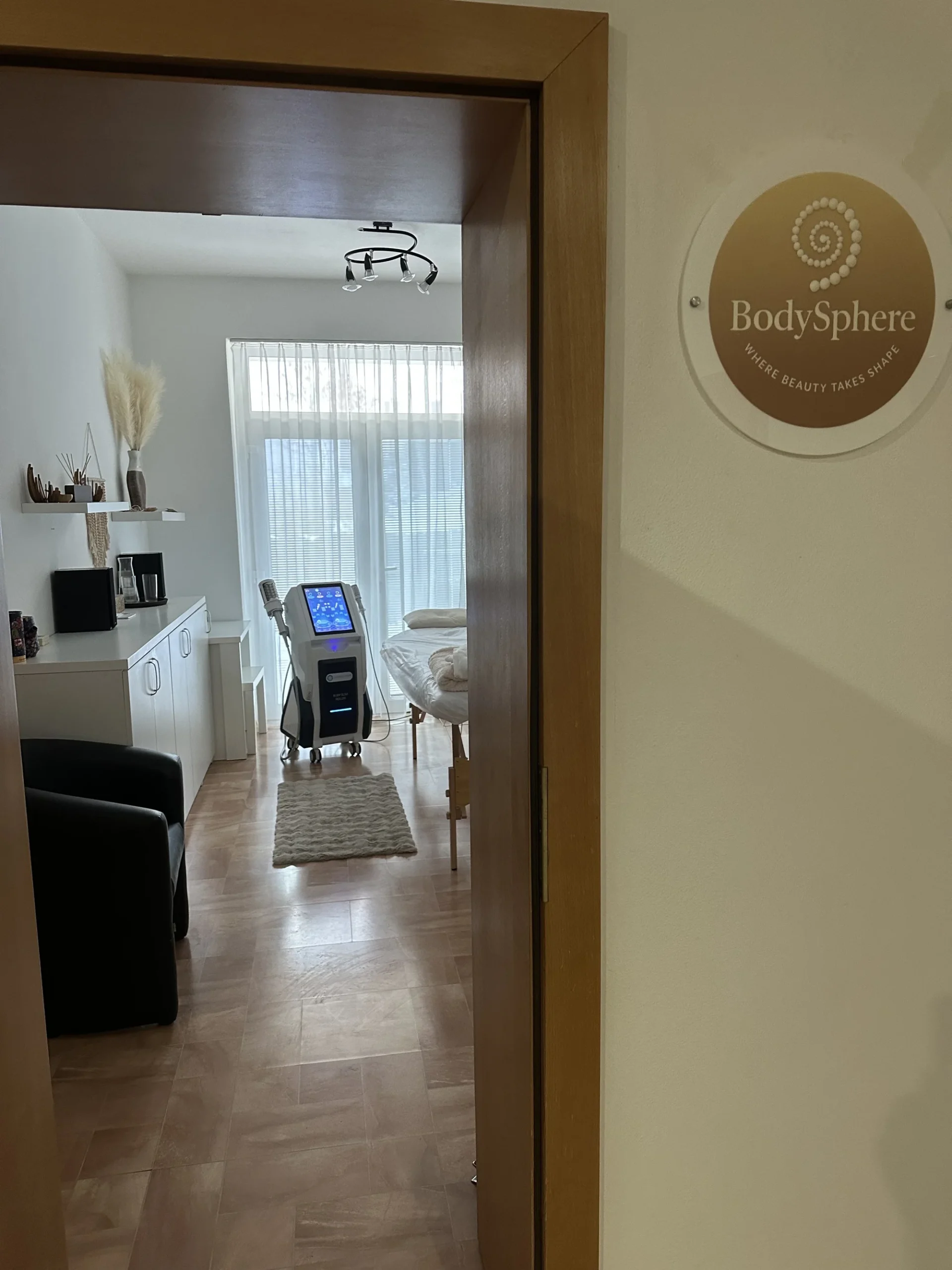 Endosféra: omladzujúce alebo zoštíhľujúce prístrojové ošetrenie – Obrázok 5
