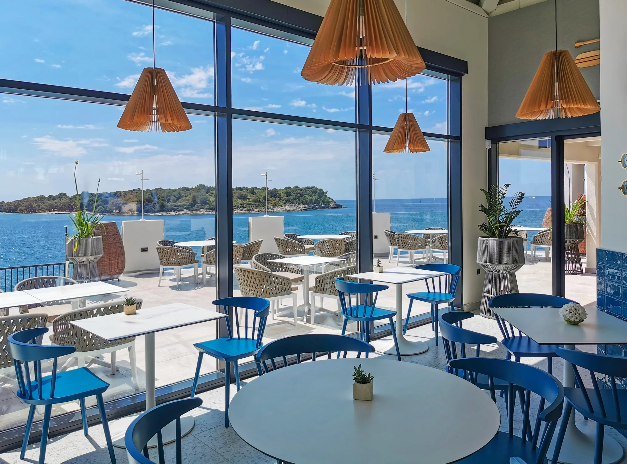 Istria: 4* hotel v Pule hneď pri pláži, raňajky alebo polpenzia, bazény aj animačný program – Obrázok 2
