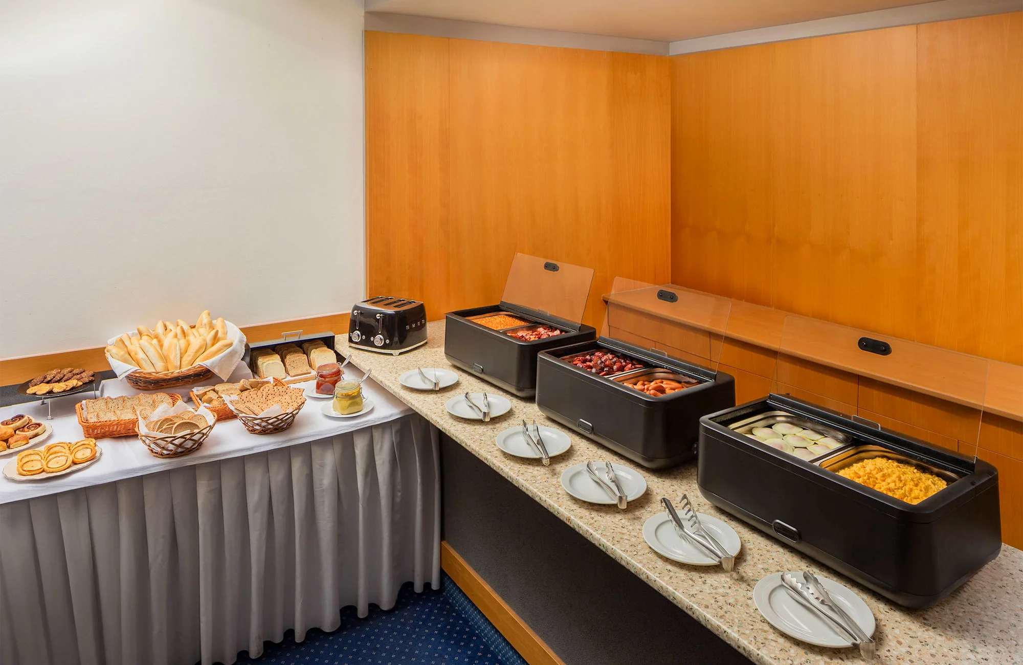 Pobyt v novom City inn‘ Hoteli: raňajky, welcome drink a bezplatné parkovanie – Obrázok 4