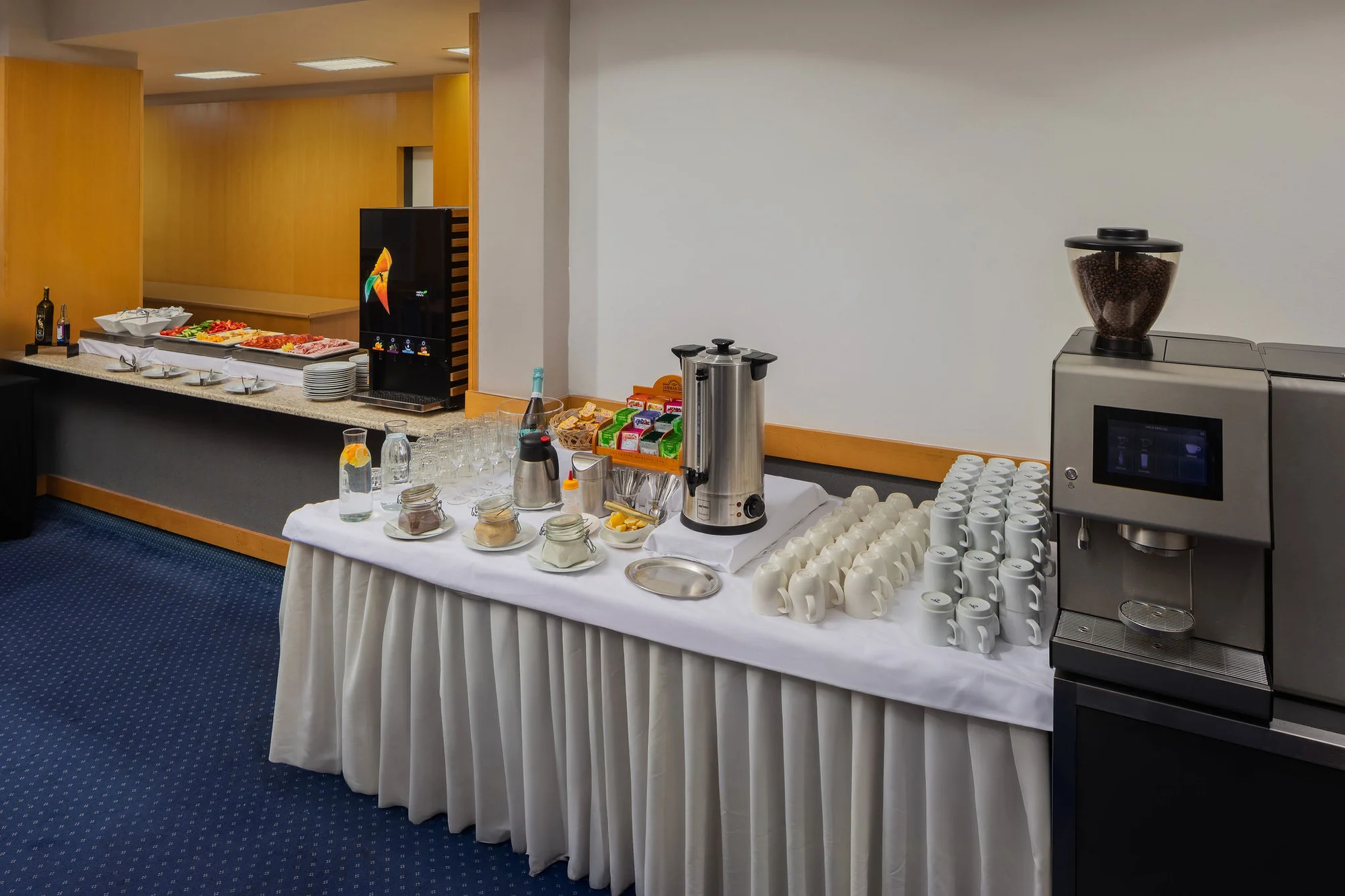 Pobyt v novom City inn‘ Hoteli: raňajky, welcome drink a bezplatné parkovanie – Obrázok 5