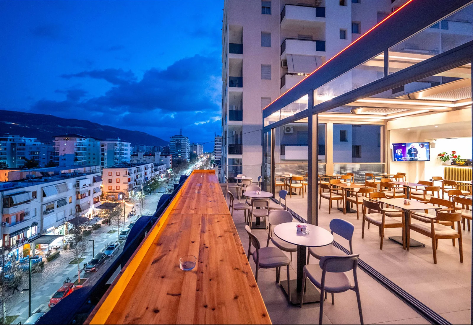 Albánska Vlorë: 4* hotel blízko mora, raňajky v cene, dieťa do 12 rokov zdarma – Obrázok 2