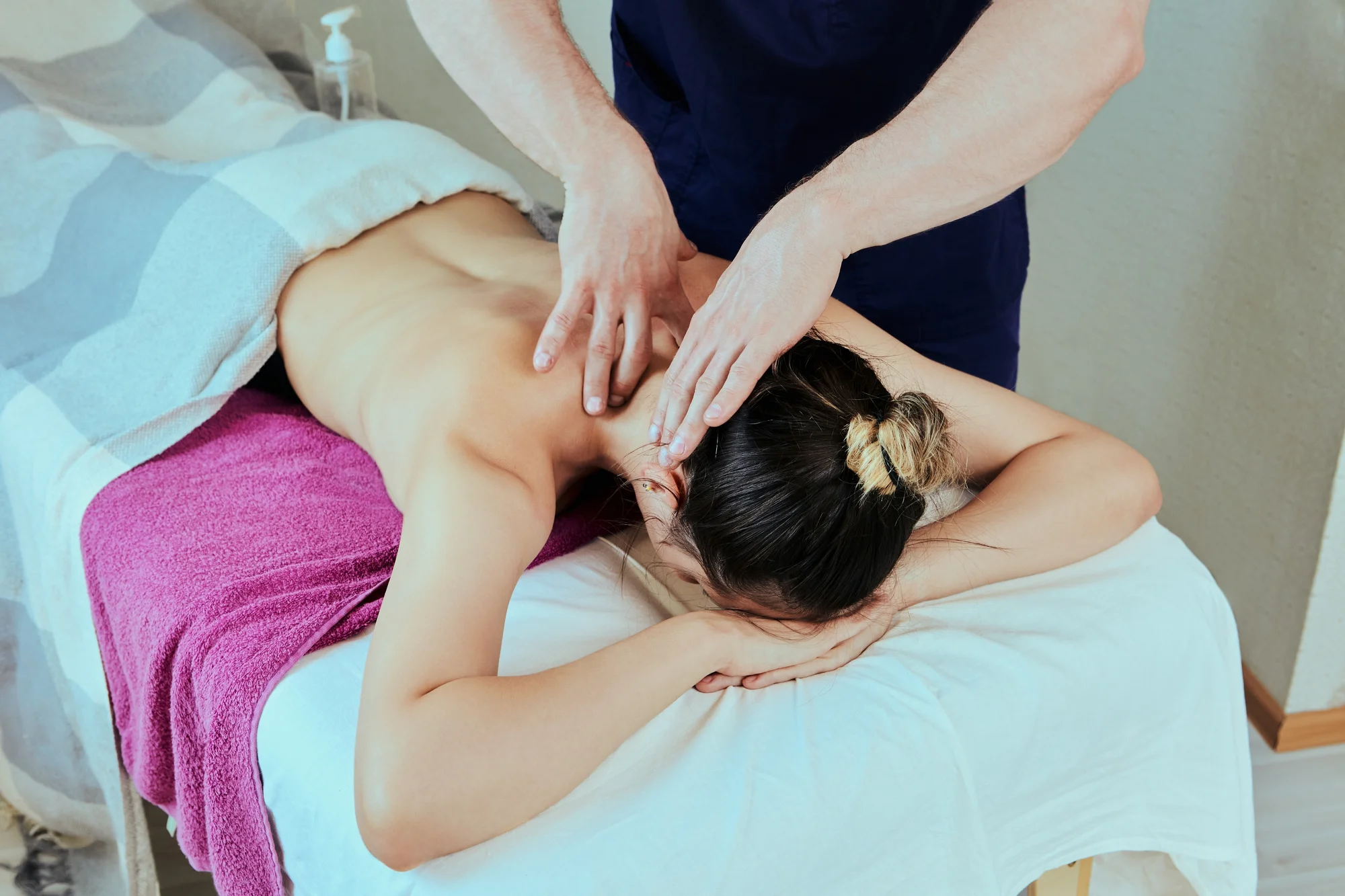 Profesionálna masáž alebo chiropraxia na mieru: 45 alebo 60 minú – Obrázok 3