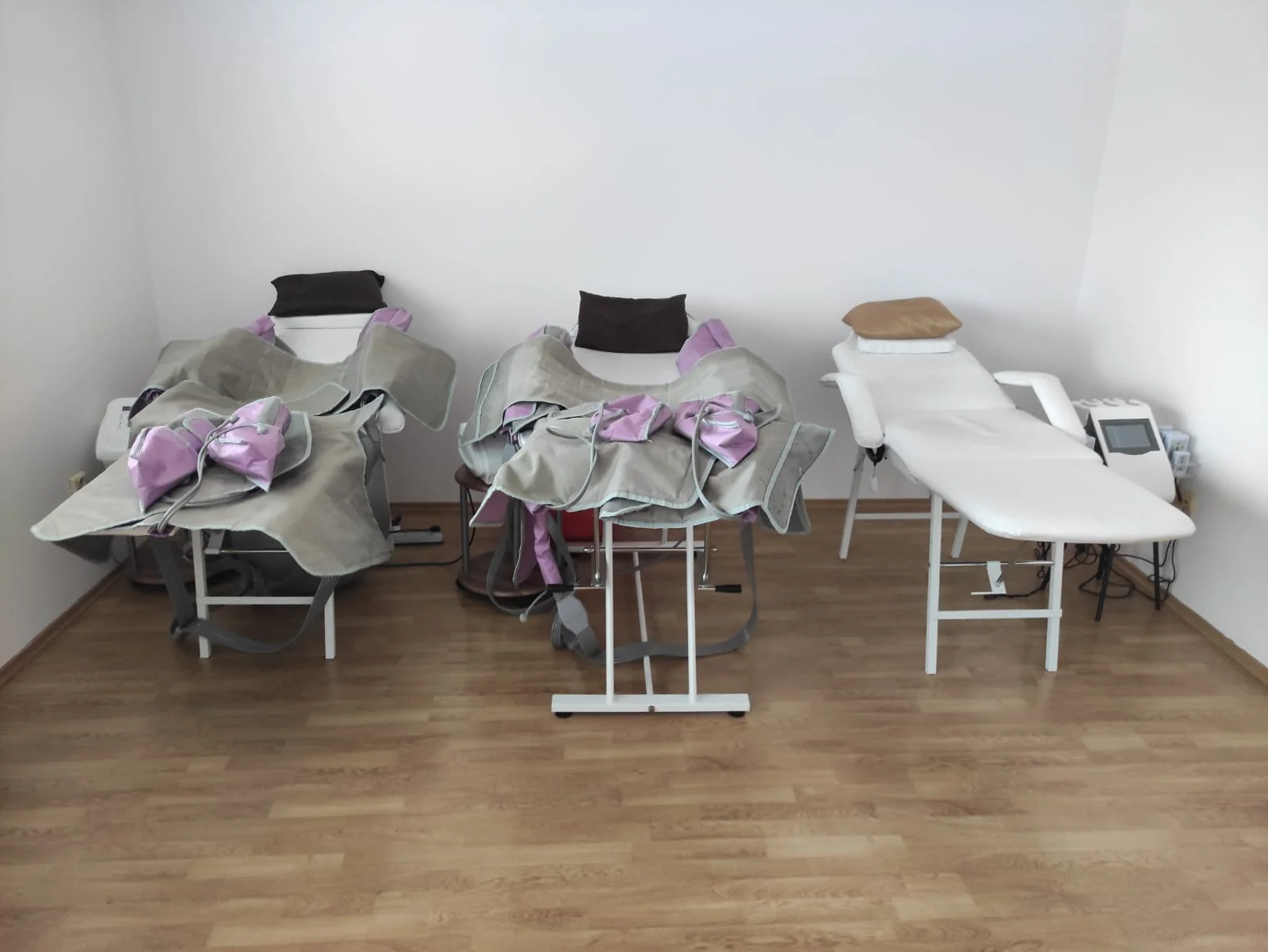 Zoštíhľujúce procedúry: Vacufit, lymfodrenáž, infrasauna aj permanentky – Obrázok 2