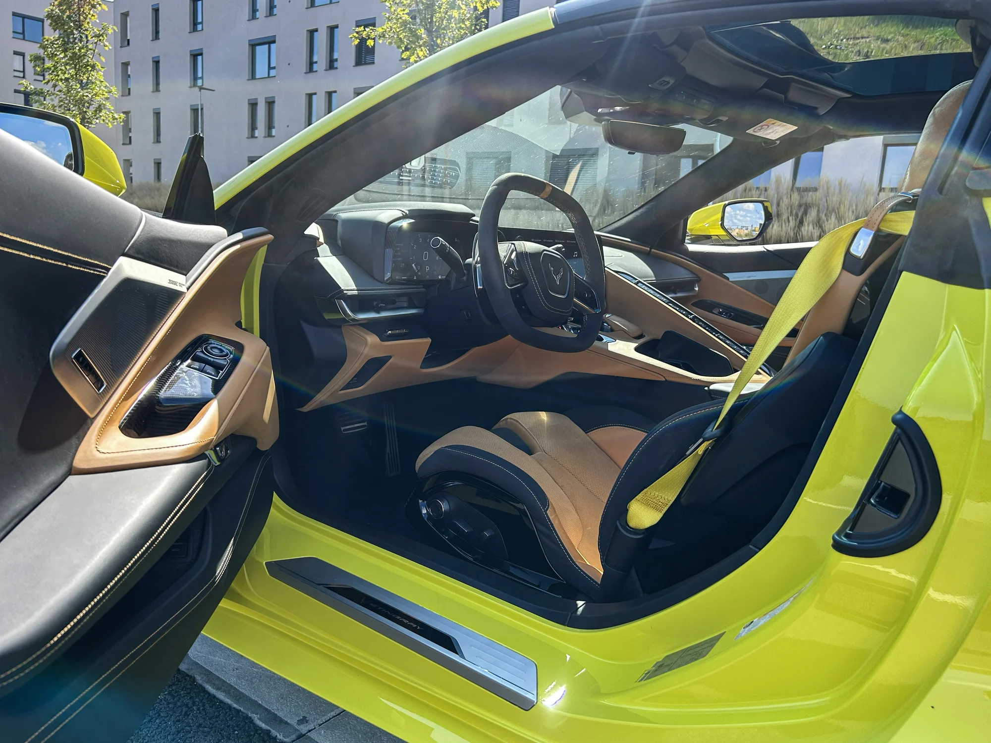 Adrenalínová jazda v Chevrolet Corvette C8: ako vodič alebo spolujazdec – Obrázok 6