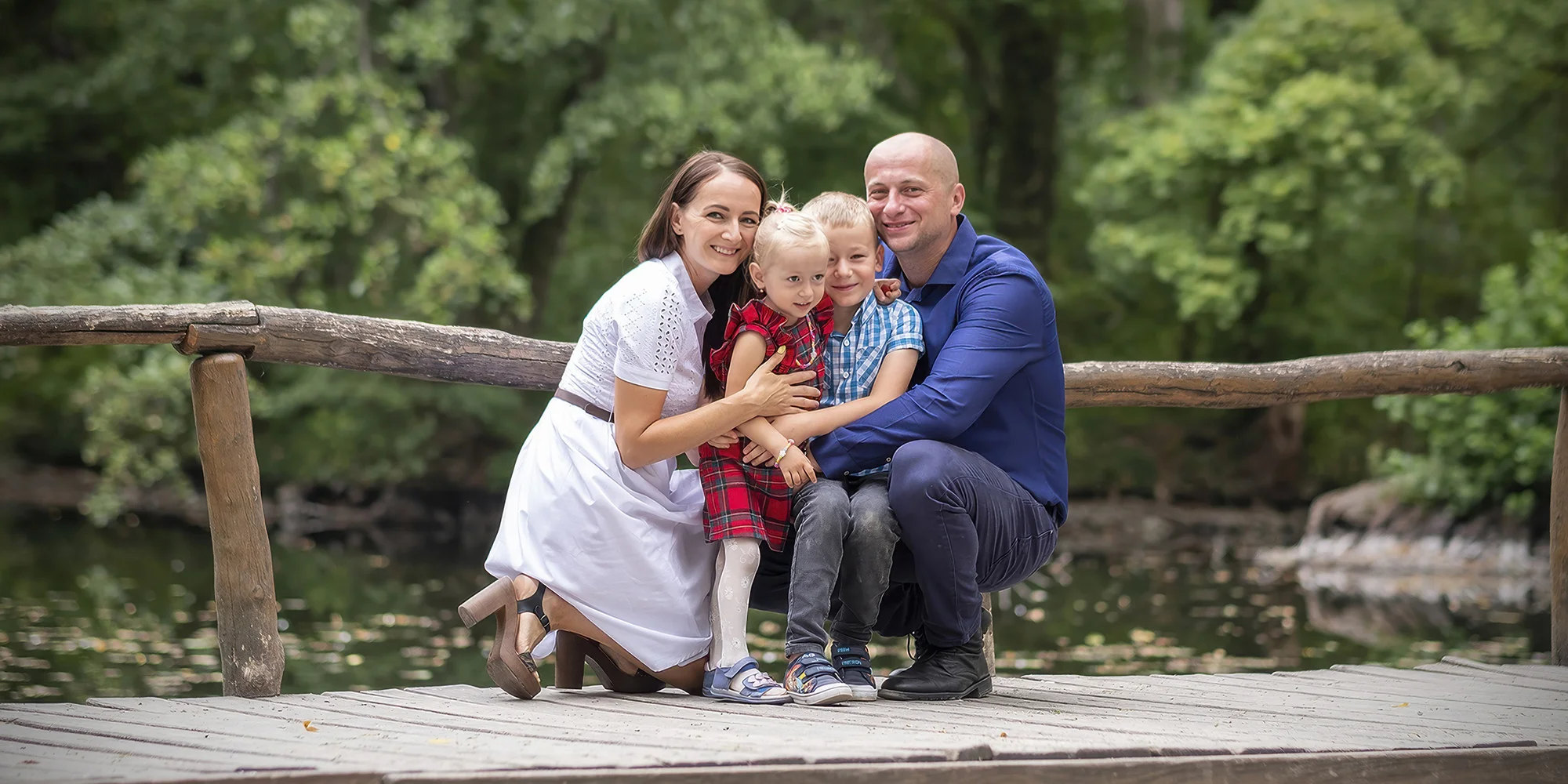 Profesionálne exteriérové fotenie: portréty, rodiny, páry, svadby – Obrázok 2