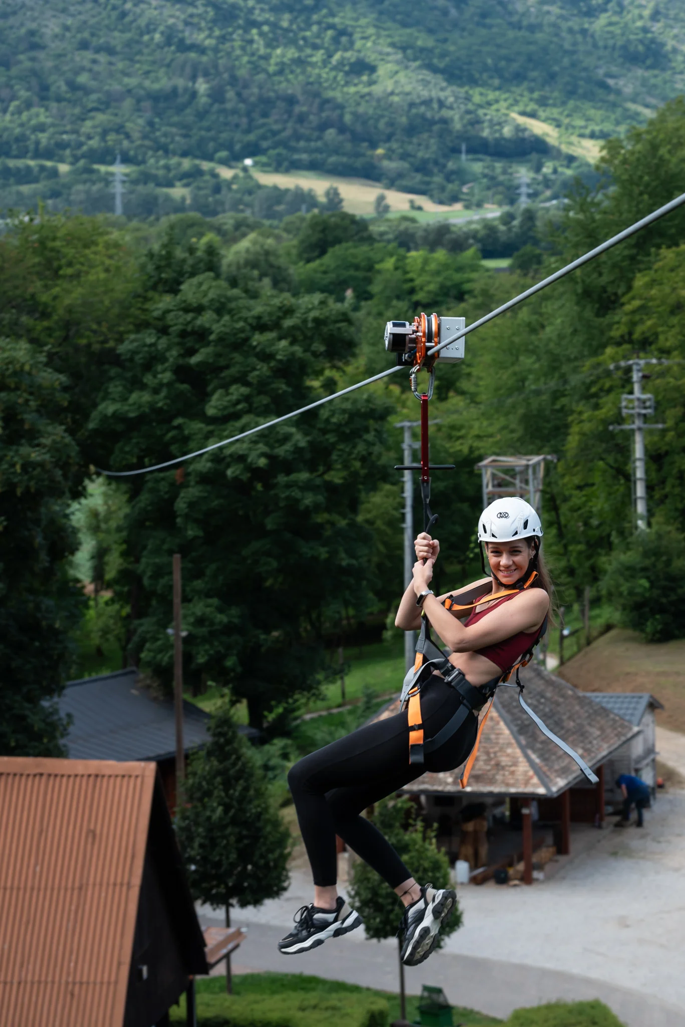 Gombasecký ZIPLINE: Vyskúšajte prvú 500 m dlhú zipline dráhu na Gemeri v atraktívnej lokalite – Obrázok 5