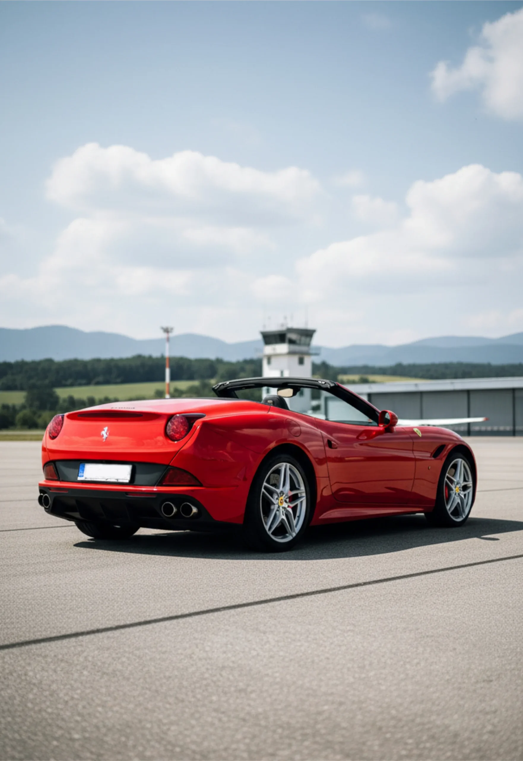 Jazda na letiskovom okruhu na Lamborghini Gallardo alebo Ferrari California T – Obrázok 4