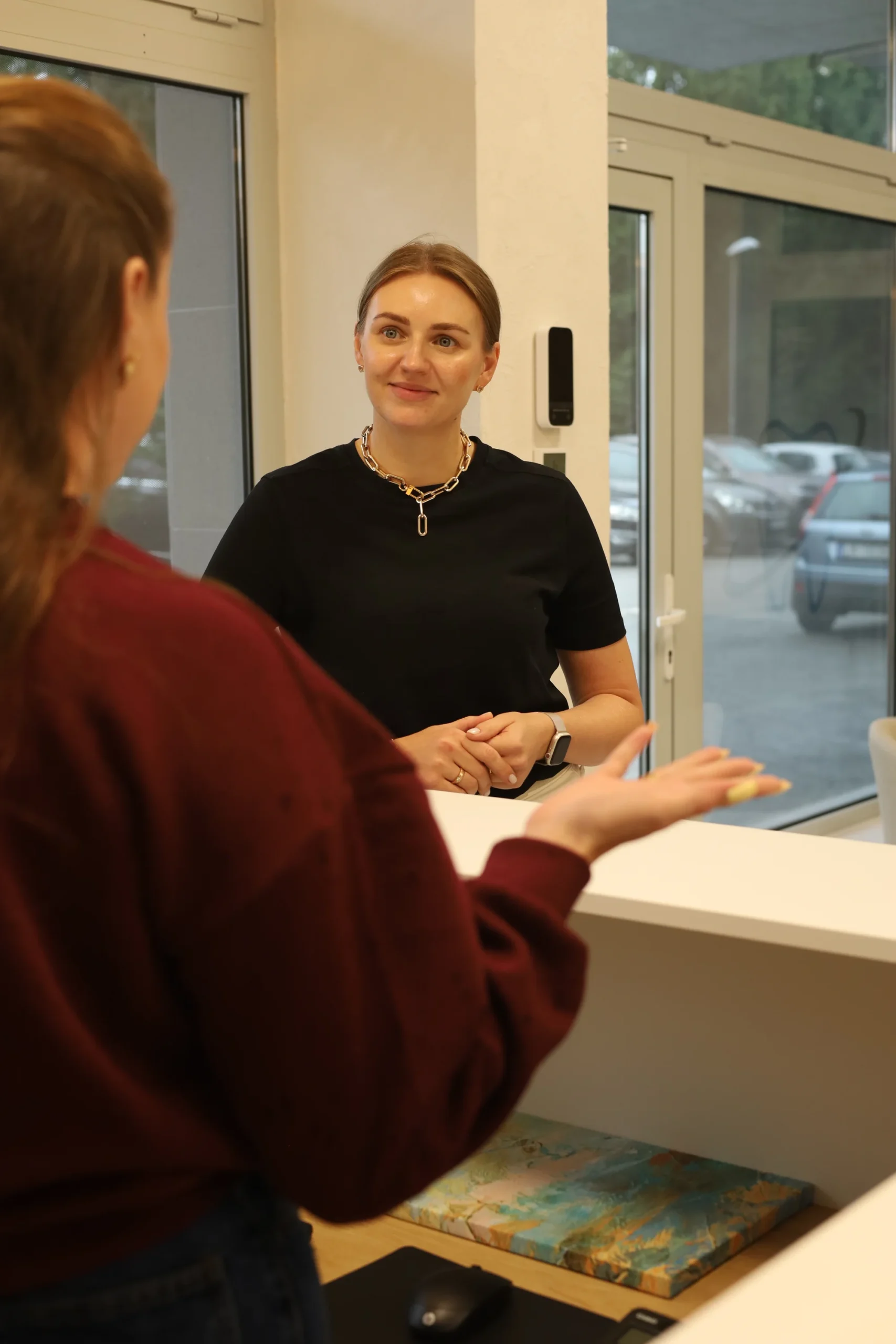 Dentálna hygiena alebo bielenie zubov technológiou Magic Light Pro Plus – Obrázok 6