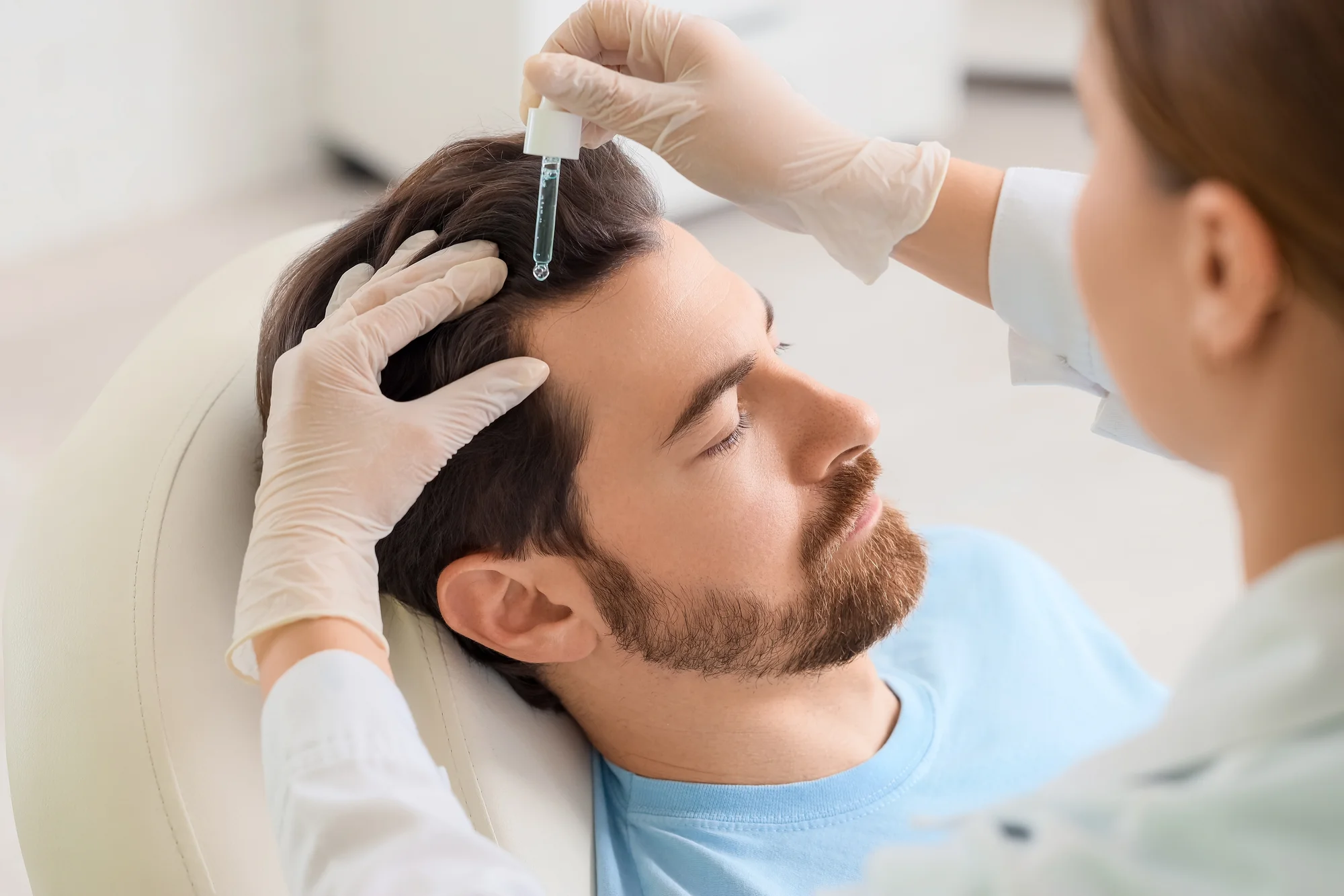 Strih vlasov, revitalizačná kúra alebo dámsky či pánsky vlasový balíček v Beauty Salon Kristy – Obrázok 4
