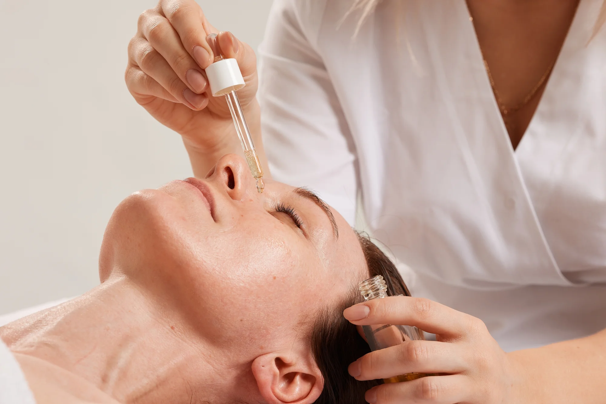 Kozmetické ošetrenia pleti: hydratácia, detox, mezoterapia, chemický peeling, anti-age a i. – Obrázok 3