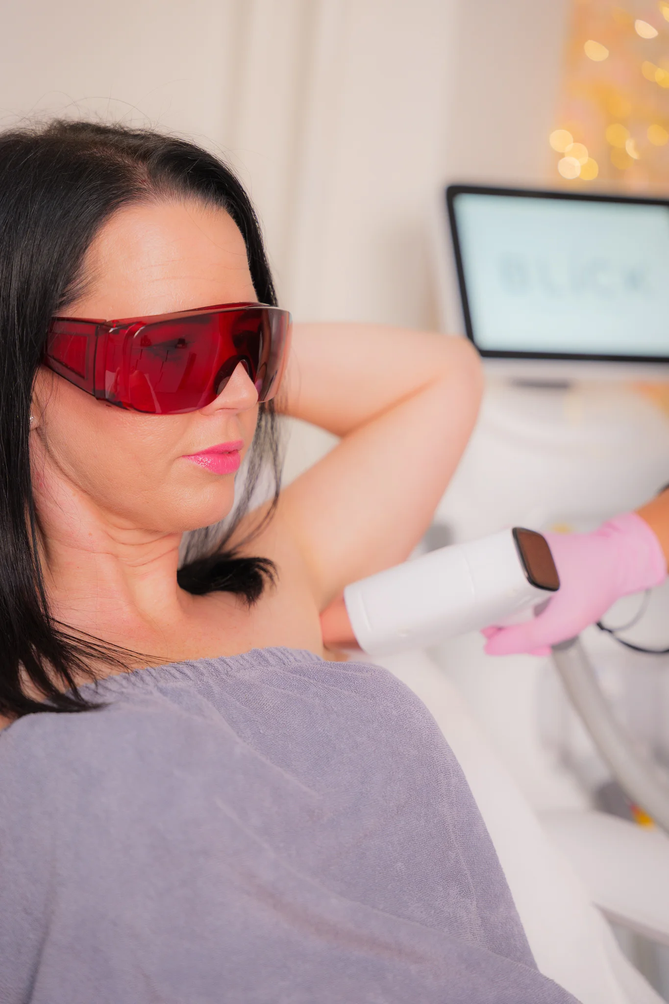 Život bez chĺpkov - bezbolestná dlhodobá epilácia laserom – Obrázok 4