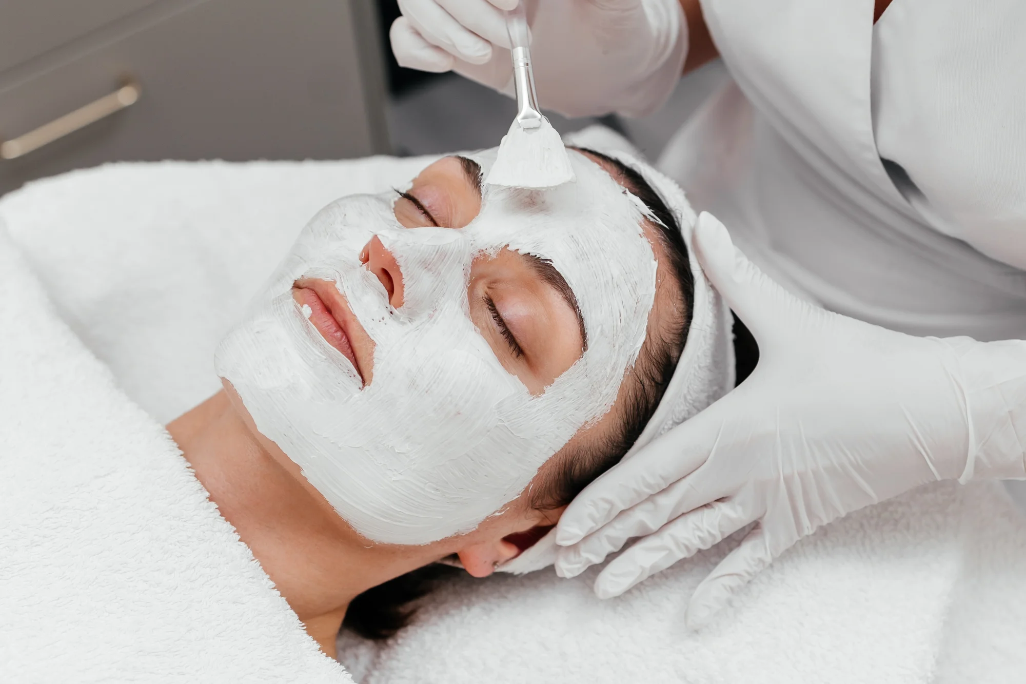 Kozmetické ošetrenie pleti luxusnou kozmetikou Larens alebo relaxačný balíček – Obrázok 5