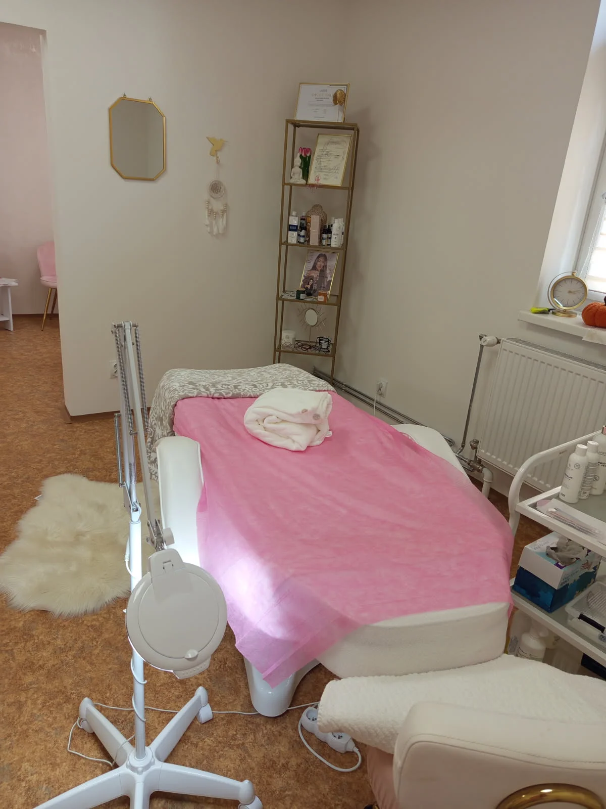 Lash lifting mihalníc alebo úprava či laminácia obočia – Obrázok 5