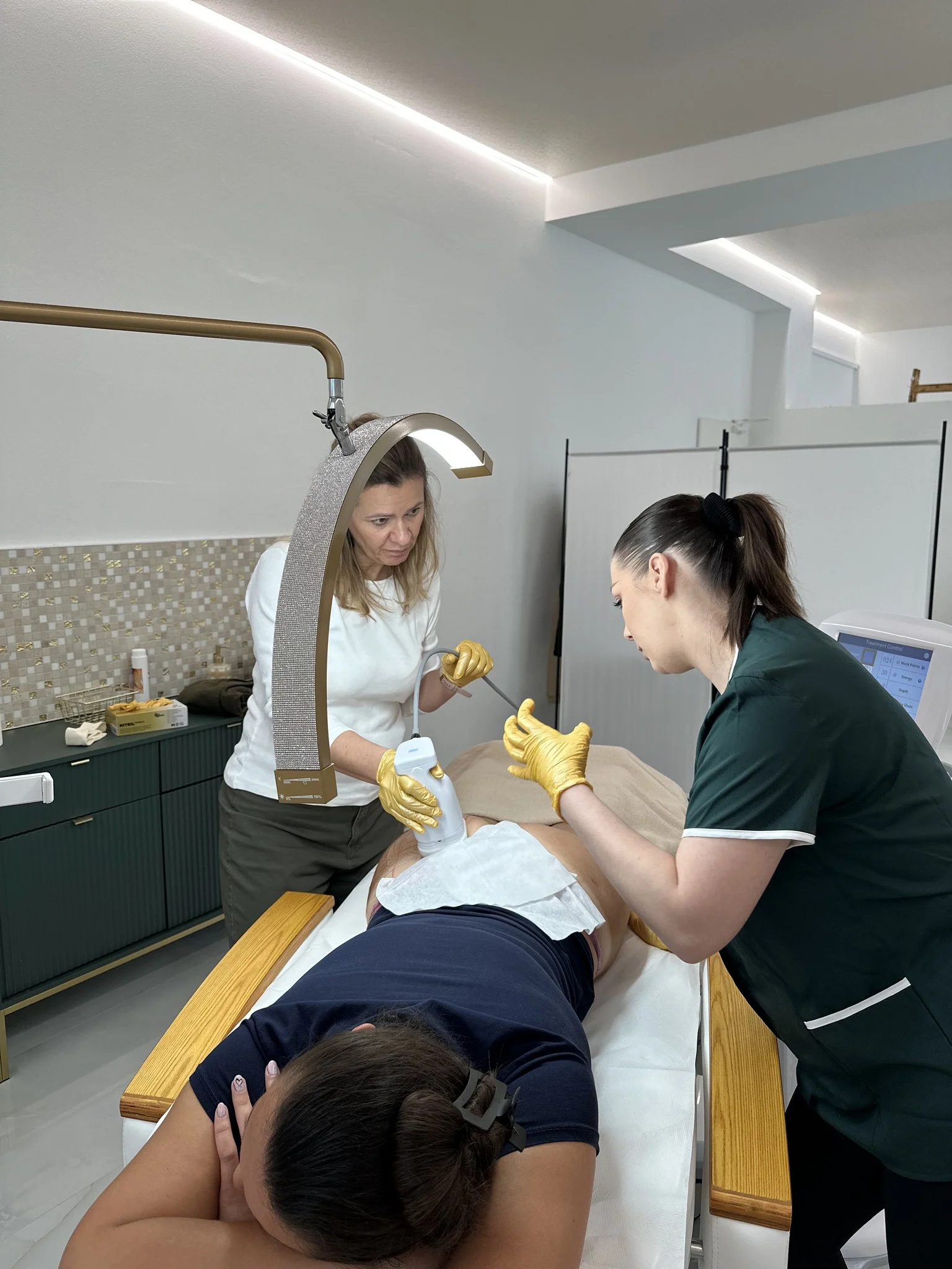 Neinvazívna liposukcia ultrazvukom Liposonix AVA .I. – Obrázok 5