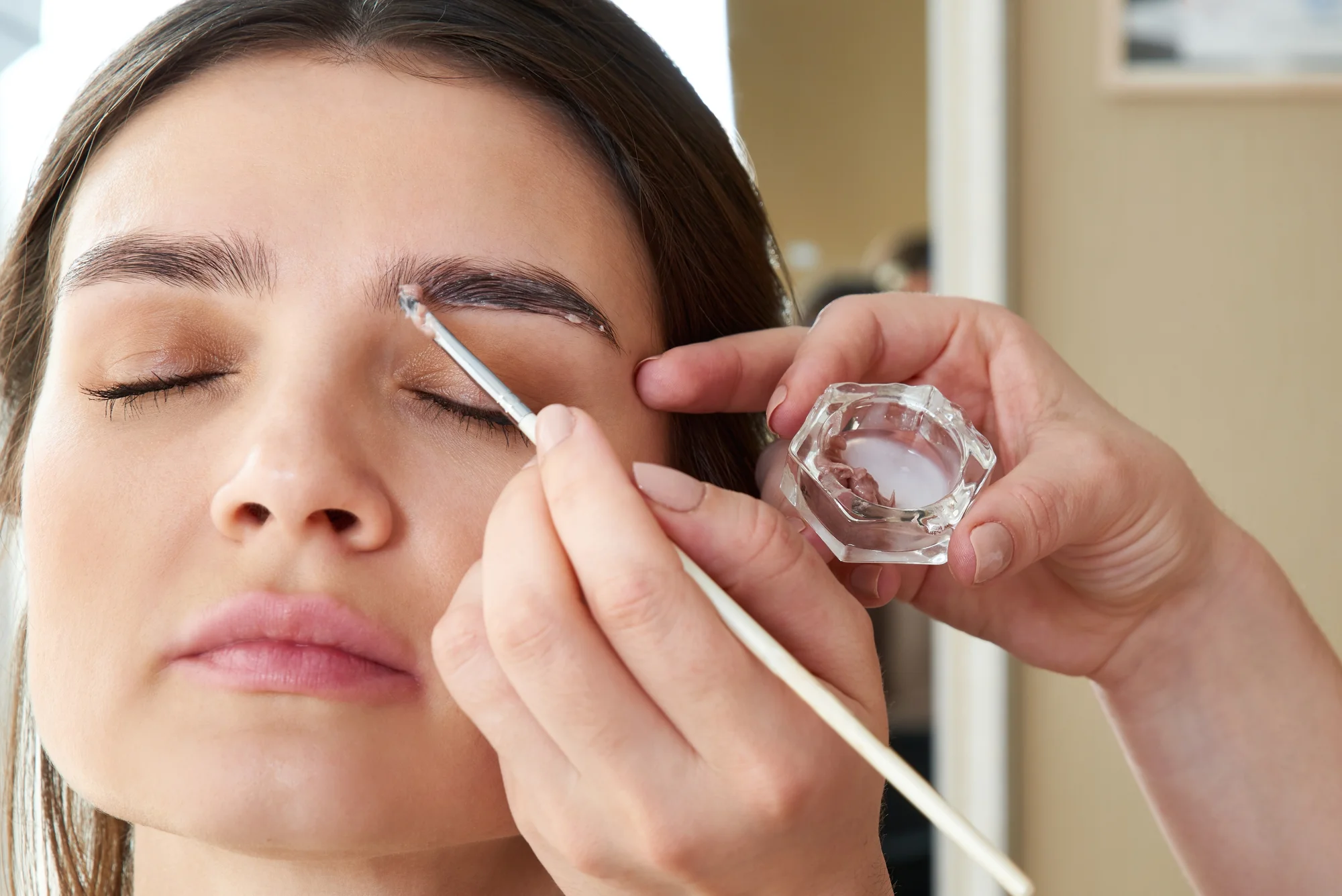 Lash lifting mihalníc alebo laminácia obočia – Obrázok 5